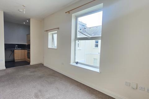 2 bedroom flat to rent, Dartmouth Road, Paignton TQ4