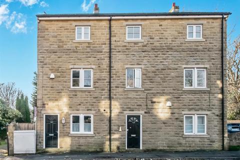 4 bedroom townhouse for sale, Town Street, Armley, Leeds