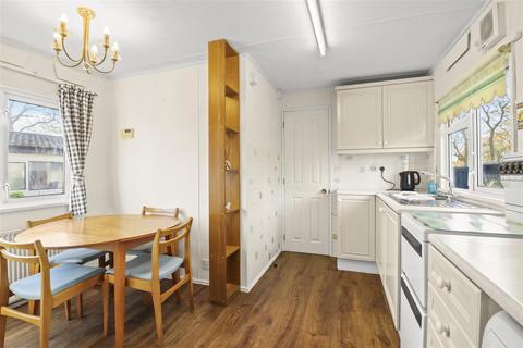 2 bedroom park home for sale, Deanland Wood Park, Golden Cross, Hailsham