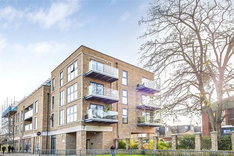 Heath Road, Twickenham