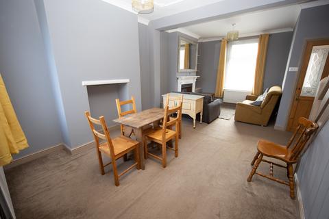 2 bedroom terraced house to rent, Gwennyth Street, Cathays, Cardiff, CF24