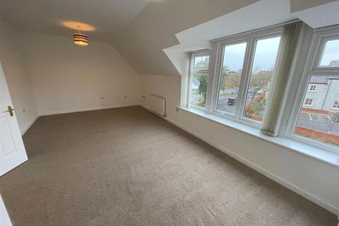 2 bedroom apartment to rent, Monument Court, Durham