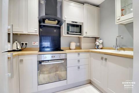 2 bedroom flat for sale, Wheel Lane, Lichfield WS13