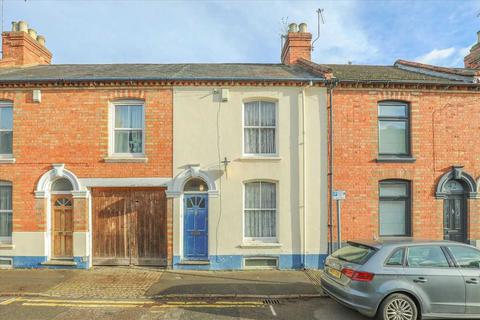 2 bedroom terraced house to rent, Palmerston Road, Northampton