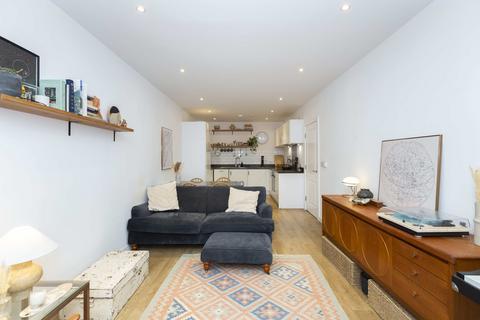 1 bedroom apartment for sale, at 4, 10 Atkins Square, Dalston Lane, London E8