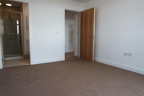 2 bedroom apartment for sale, Darkes Lane, Potters Bar EN6