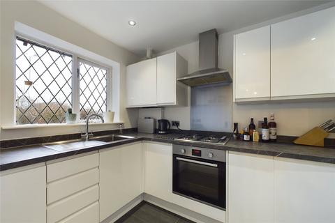 1 bedroom apartment for sale, Friars Court, Lych Gate Close, Sandhurst, Berkshire, GU47