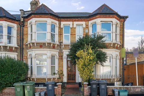 1 bedroom flat for sale, Dalrymple Road, London, SE4 2BH