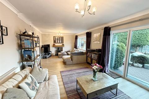 1 Loxley Road, Sutton Coldfield, B75 5NY