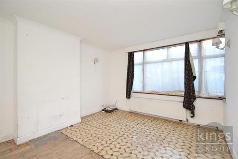 3 bedroom terraced house for sale, Oaklands Avenue, Edmonton, N9