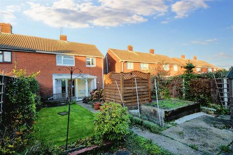 3 bedroom semi-detached house for sale, Wood Grove, Calverton, Nottingham