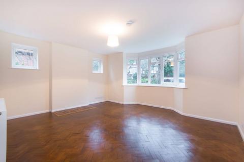 2 bedroom flat for sale, Lovelace Road, Surbiton, KT6