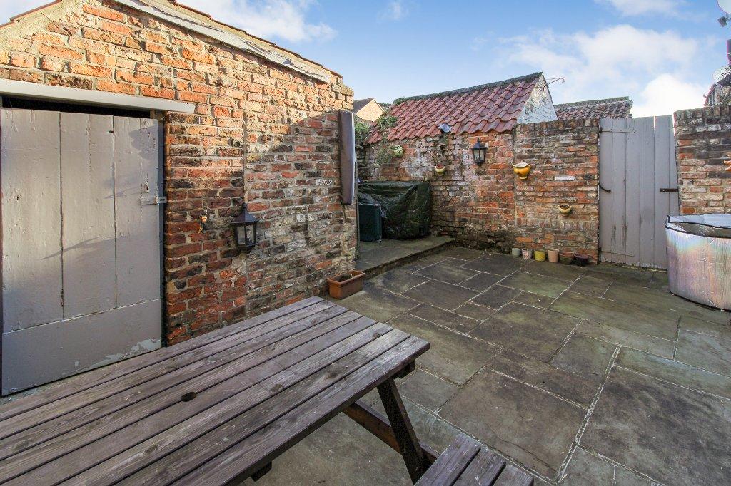 Private Courtyard