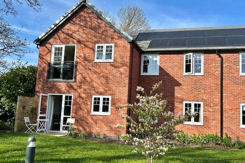 undefined, Hooton Road, Willaston, Neston