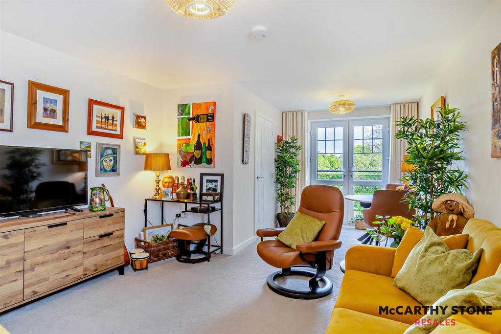 8598437-interior06-800.jpg