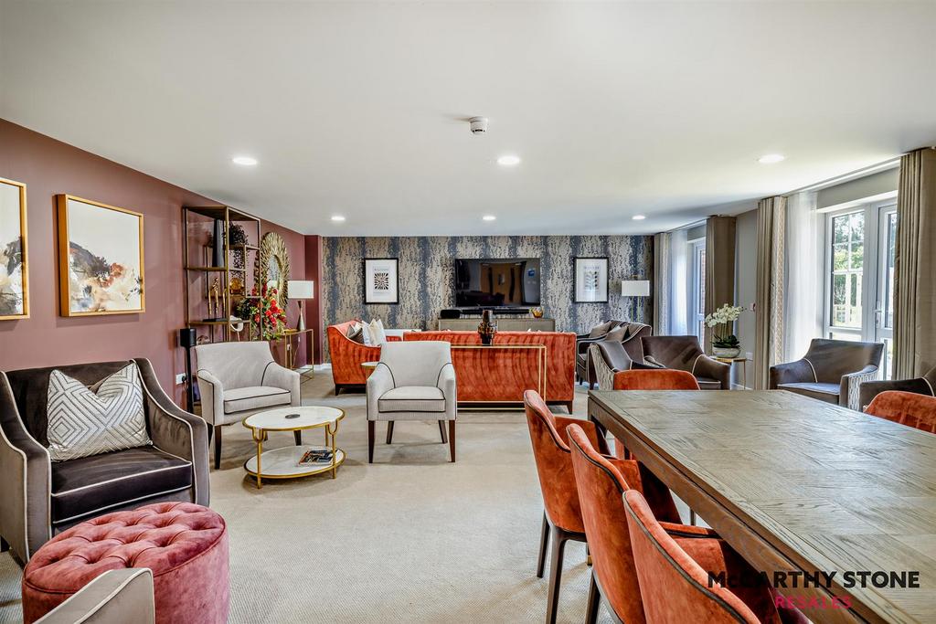 8598437-interior02-800.jpg
