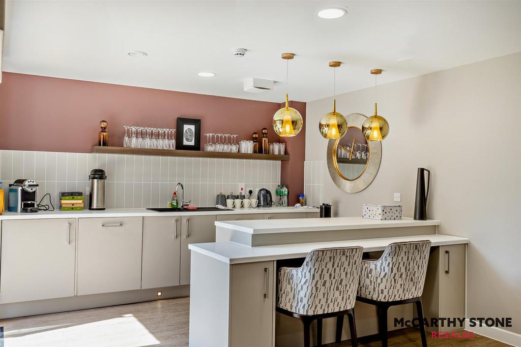 8598437-interior05-800.jpg