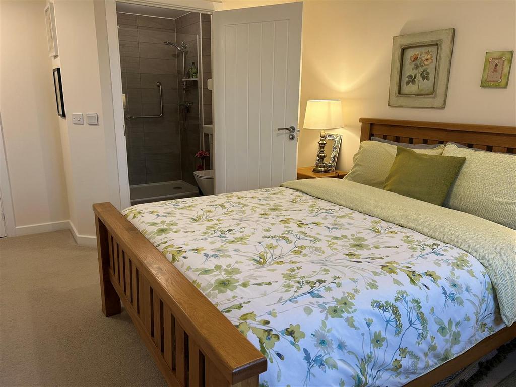 Bedroom.jpg