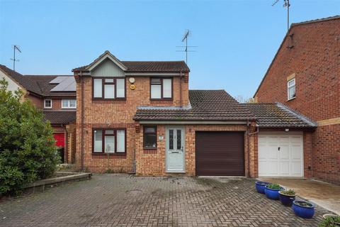 3 bedroom house for sale, Dawes Close, Greenhithe