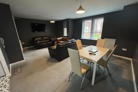 2 bedroom apartment to rent, Monument Court, Durham