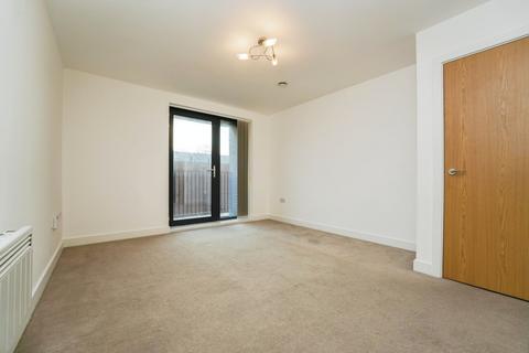 1 bedroom apartment for sale, Kiln Close, Gloucester, Gloucestershire, GL1