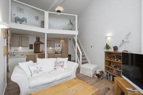8e High Street, Penicuik, EH26 8HW