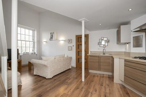 8e High Street, Penicuik, EH26 8HW