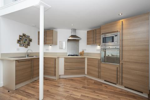 8e High Street, Penicuik, EH26 8HW