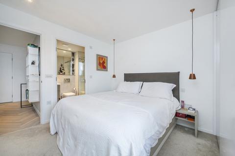 2 bedroom flat for sale, Gainsborough Studios South, 1 Poole Street, London