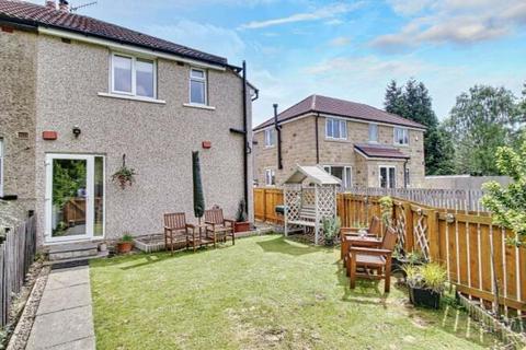 17 Apperley Gardens, Bradford, BD10 0ND