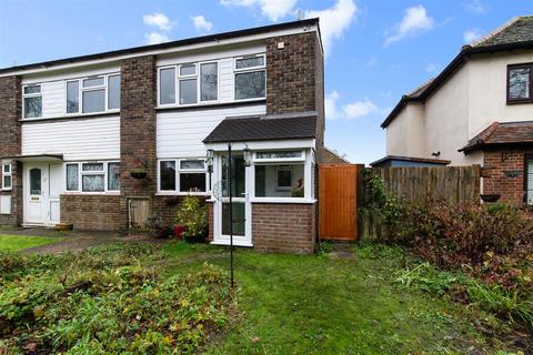 3 bedroom semi-detached house for sale, Carshalton Road, Banstead