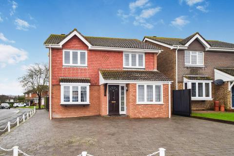 5 bedroom detached house for sale, Oaklands, Pevensey BN24