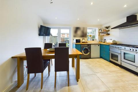 131 Oxford Road, Gloucester, GL1 3ED