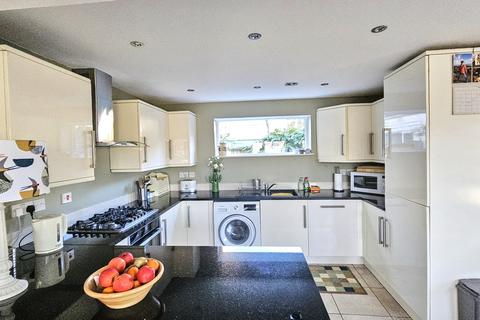 3 bedroom cottage for sale, 37 Shrewsbury Road, Church Stretton SY6