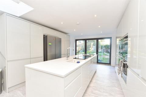 4 bedroom semi-detached house for sale, St. Michael's Road, Caterham, Surrey