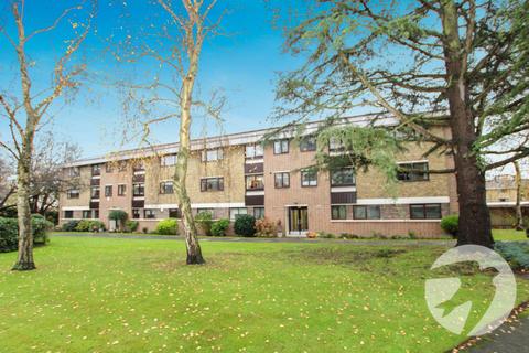 2 bedroom flat for sale, Greenacres, London, SE9