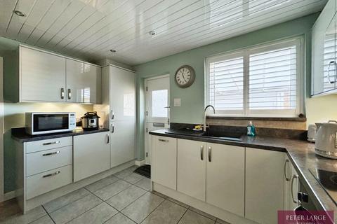 5 Birch Grove, Rhyl, LL18 3SY