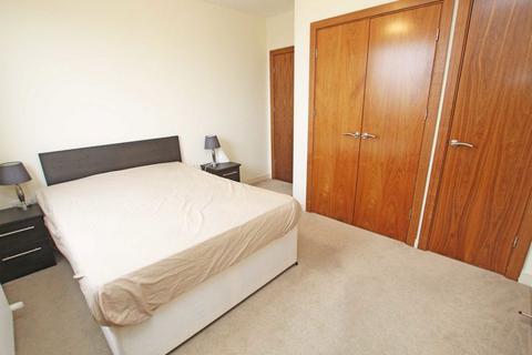 1 bedroom flat to rent, Orchard Road, Richmond TW9