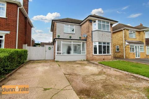 3 bedroom detached house for sale, Sutherland Crescent, Stoke-on-Trent ST11