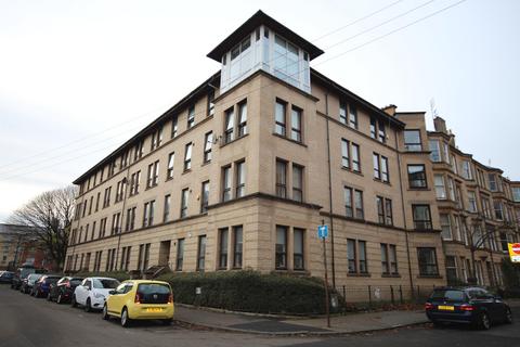 2 bedroom flat to rent, Ashley Street, Woodlands