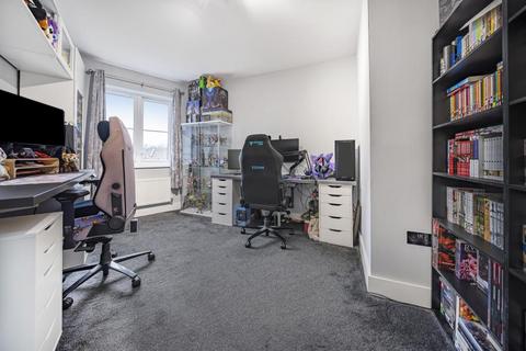 2 bedroom flat for sale, Basingstoke,  Hampshire,  RG24