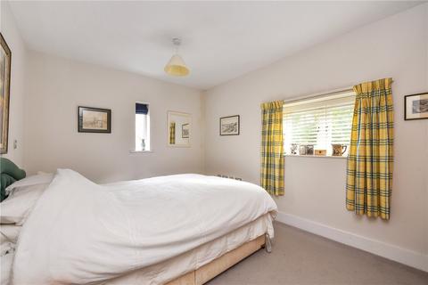 2 bedroom semi-detached house for sale, White Hart Cottages, College Street, Petersfield, Hampshire, GU31