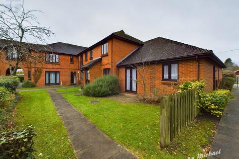 2 bedroom terraced bungalow to rent, Plested Court, Aylesbury