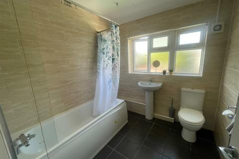 6 bedroom house share to rent, 211 Ullswater Road, Ullswater Road, Bristol BS10