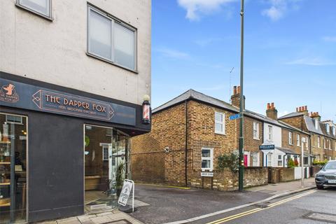Jubilee Close, Hampton Wick