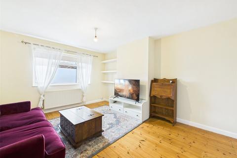 1 bedroom apartment to rent, Jubilee Close, Hampton Wick