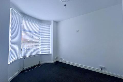 3 bedroom house to rent, Manor Road, Portsmouth