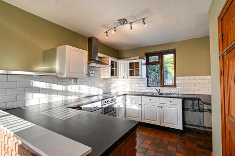 3 bedroom semi-detached house for sale, 38 The Hobbins, Bridgnorth