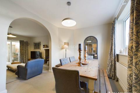 7 The Crescent, Swaffham, PE37 7QZ