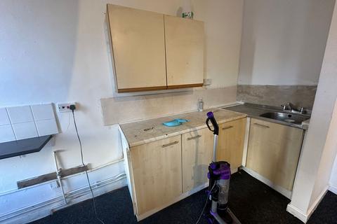 1 bedroom flat to rent, Caldmore Road, Walsall WS1